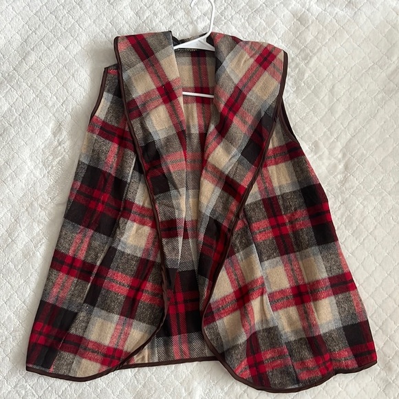 Flannel cover up - Picture 1 of 6